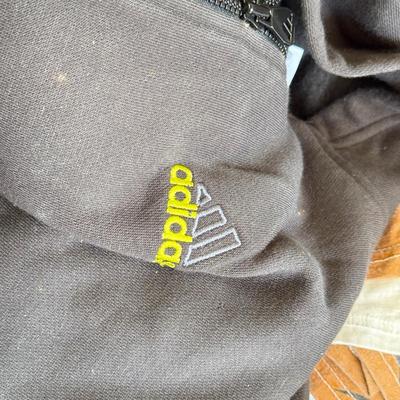 LOT 255G: Six Mystery Totes of Clothing: Variety of Sizes, Styles & More