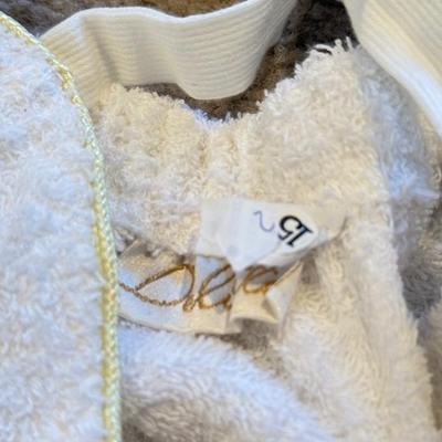 LOT 260L: NWT Sleepwear & Robes: Betty Boop, Joe Boxer, Nautica & More