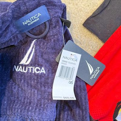 LOT 260L: NWT Sleepwear & Robes: Betty Boop, Joe Boxer, Nautica & More
