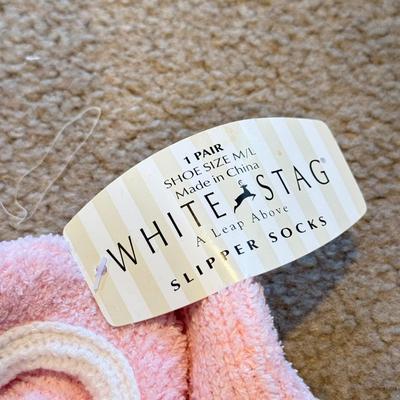 LOT 260L: NWT Sleepwear & Robes: Betty Boop, Joe Boxer, Nautica & More