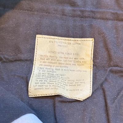 LOT 262L: Pants & Shorts: Quiksilver, Silvertab, Wear First, American Eagle, Levi's, Plugg & More