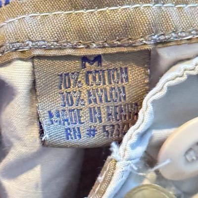 LOT 262L: Pants & Shorts: Quiksilver, Silvertab, Wear First, American Eagle, Levi's, Plugg & More