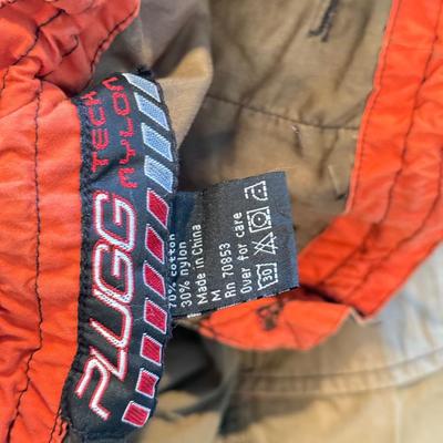 LOT 262L: Pants & Shorts: Quiksilver, Silvertab, Wear First, American Eagle, Levi's, Plugg & More