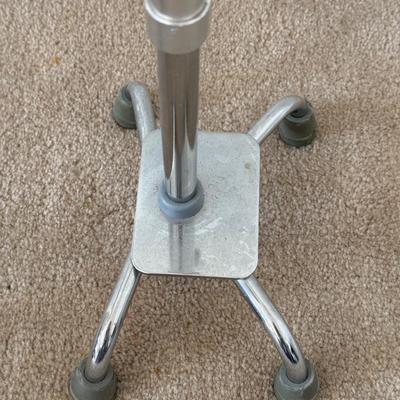 LOT 266L: Walkers / Ambulatory Equipment: NWT Drive, Guardian & More