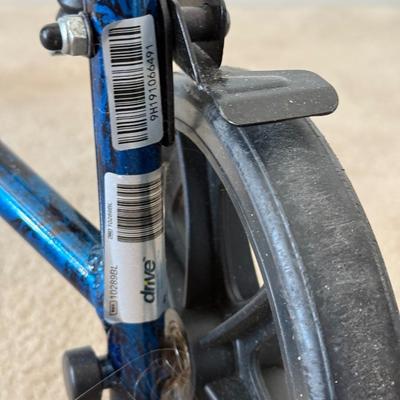 LOT 268A: Drive Ambulatory Equipment & Oxygen Tank Cart