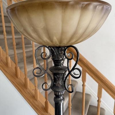 LOT 269L: Tall Glass Shade Floor Lamp (works)