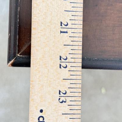 LOT 270L: Glass Top Metal Frame End Table w/ Lamp & Decor Box