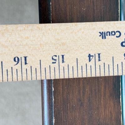 LOT 270L: Glass Top Metal Frame End Table w/ Lamp & Decor Box