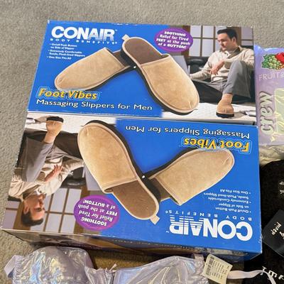 LOT 272L: NWT/NIP Conair Foot Vibes Slippers, Socks, Undershirts, Underwear & More