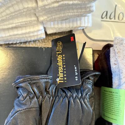 LOT 272L: NWT/NIP Conair Foot Vibes Slippers, Socks, Undershirts, Underwear & More