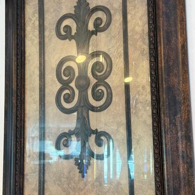 LOT 274H/L: Framed Home Decor