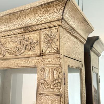 LOT 275A: Vintage Rustic Column Glass Shelf Curio Cabinet