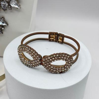 LOT 283J: Statement Jewelry Collection