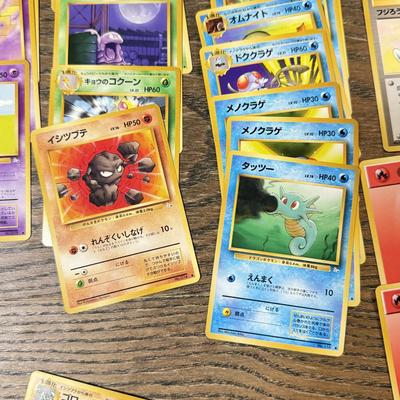LOT 286C: 1996 Pokémon TCG Japanese Pocket Monsters Cards