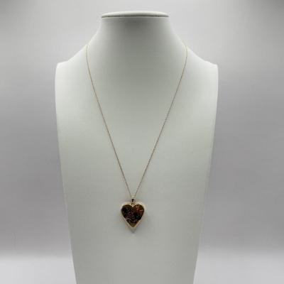 LOT 289J: Vintage 14k Gold Disney Mickey & Minnie Mouse Heart Locket Pendant on 16” 14k Gold Chain (4.7gtw)