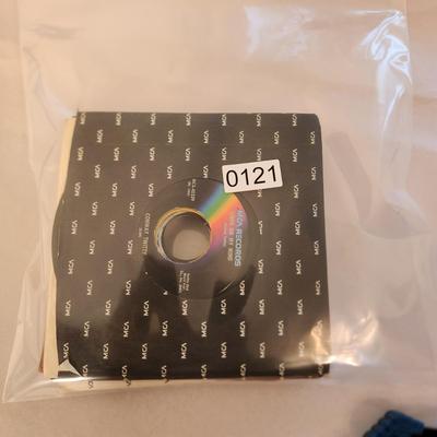 Lot of 45 RPM Records Counrty Merle Haggard Johnny Cash Sun Records George Jones