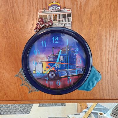 Hourly Action Truck Clock works Lights Man Cave Bar Decor