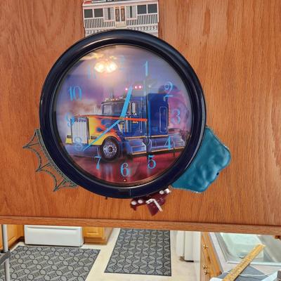 Hourly Action Truck Clock works Lights Man Cave Bar Decor
