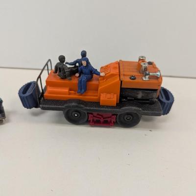 Lionel 50 Gang Car & Bachmann HO Scale Gandy Dancer Electrically Powered Hand Car