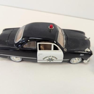 1953 Chevrolet Bel Air & 1949 Ford Sheriff Highway Patrol 1/24 Scale Cars