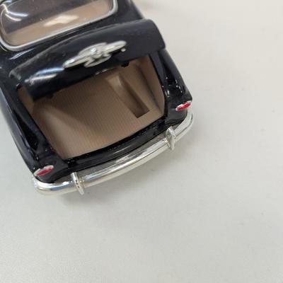 1953 Chevrolet Bel Air & 1949 Ford Sheriff Highway Patrol 1/24 Scale Cars