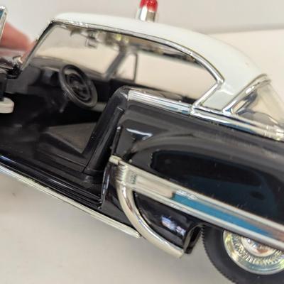 1953 Chevrolet Bel Air & 1949 Ford Sheriff Highway Patrol 1/24 Scale Cars