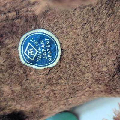Vintage Modern Toys Wind Up Walking Bear Made In Japan