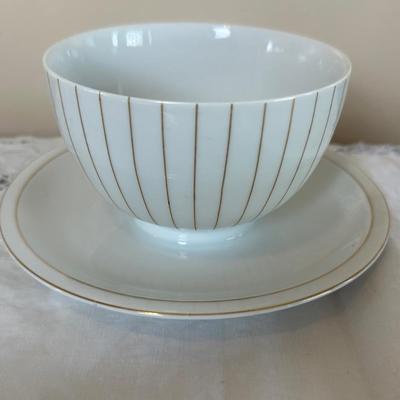 Vintage ARZBERG Germany Serving and Tea Dishware