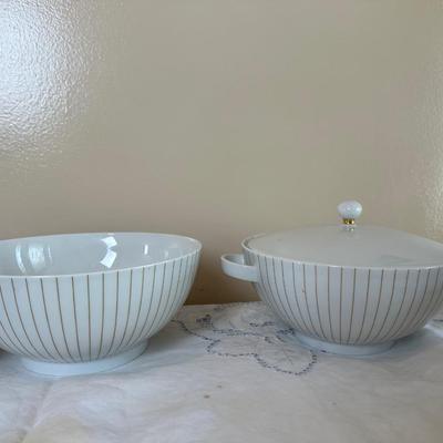 Vintage ARZBERG Germany Serving and Tea Dishware