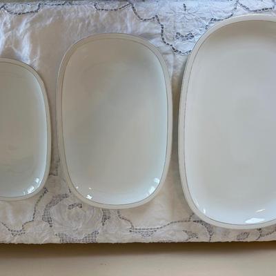 Vintage ARZBERG Germany Serving and Tea Dishware