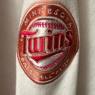 MN twins hoodie & Hanky