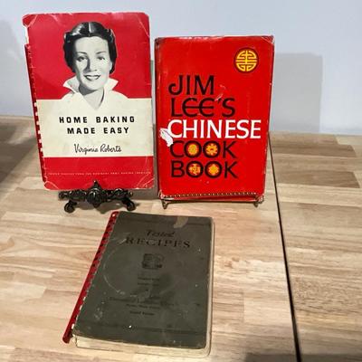 Vintage Cookbooks, Virginia Robert’s 1944, Jim Lee’s 1968, Tested Recipes no date found