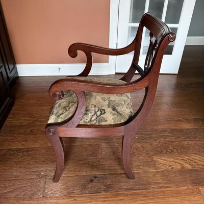 Lyre Back Arm Chair (O-BM)