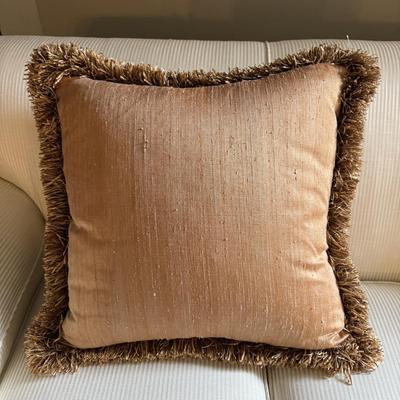 Four Designer Throw Pillows (GB2-BM)