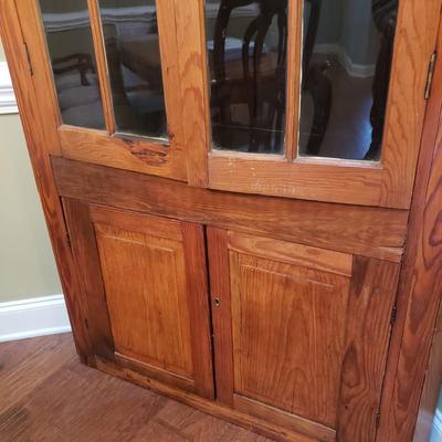 Antique Corner Cupboard (DR-KD)