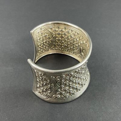 -7- STERLING | Elephant Cuff Bracelet | Marked