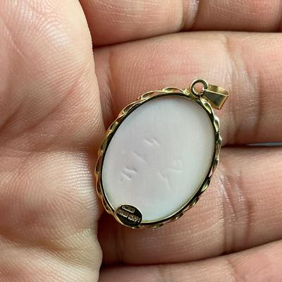 -9- GOLD | Italy Pink Angel Skin 14K Signed Cameo | Marked