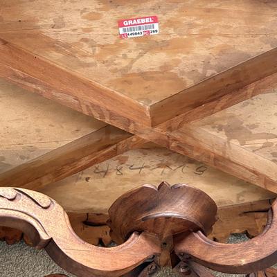 Carved Oval Wooden Table (GB3-ES)