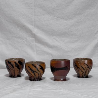 Japanese Style Ceramic Sake Bottle and Cups by Kyle Carpenter (LR-DZ)