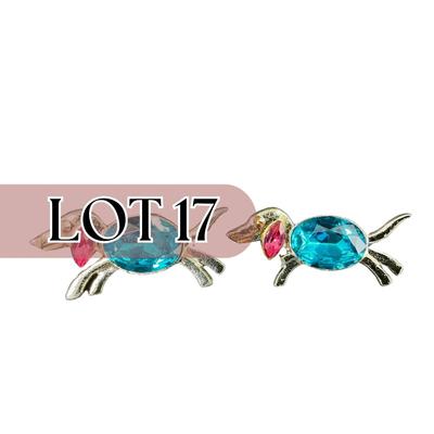-17- COSTUME | Silver Tone Puppy Brooches