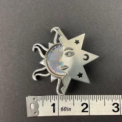 -21- BROOCH | Sun, Moon, & Stars Silver Tone Brooch