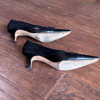 Manolo Blahnik Women’s Kitten Heels - Size 38 1/2 (LR-DZ)