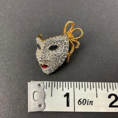 -25- SWAROVSKI | Crystal Mask Brooch | Marked