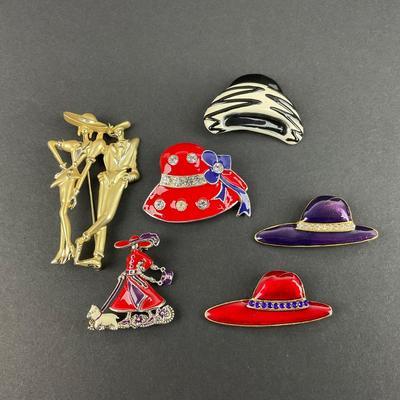-32- BROOCH | Miscellaneous Red Hat Society Brooches