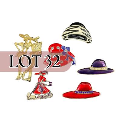 -32- BROOCH | Miscellaneous Red Hat Society Brooches