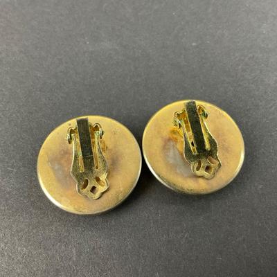 -36- COSTUME | Unmarked Gold Tone Bracelet & Clip Earrings