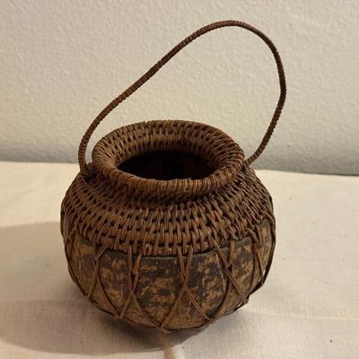 Basket Canteen Made of Coconut Shell