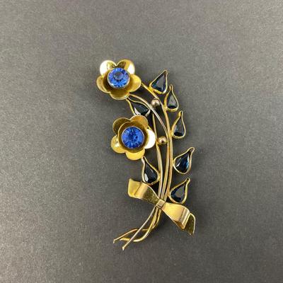 -37- HARVEY & OTIS | 1940’s Brooch | Marked