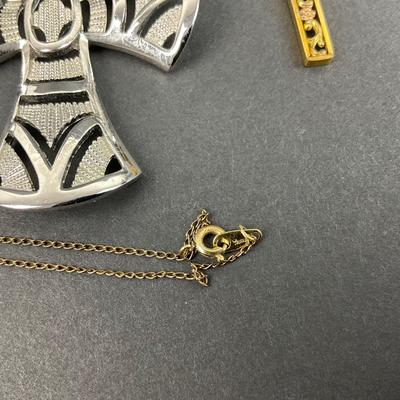 -41- TRIFARI | Silver & Gold Tone Pendants | Marked