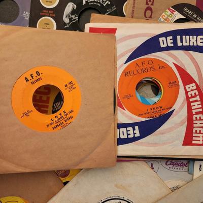 Large Lot 45 RPM Records Elvis Presley Queen Bobby Pickett Monster Mash Garpax The Monkees Yardbirds The Beatles Bee Gees Barbara George...